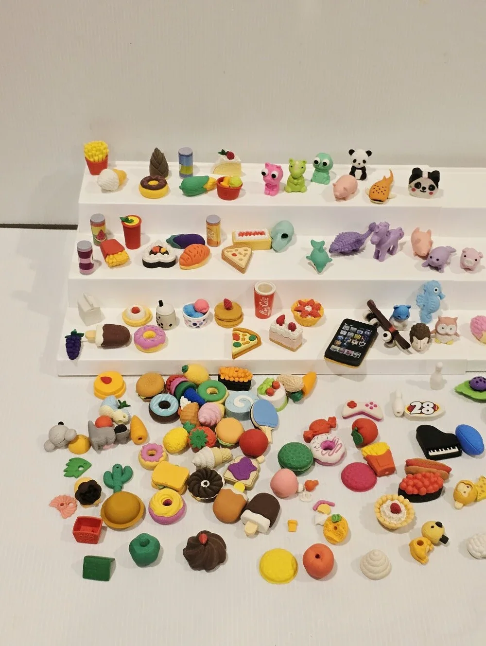 3D Puzzle Food and Animal Eraser Set